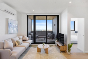 Brand New Apt with Stunning Views & WiFi